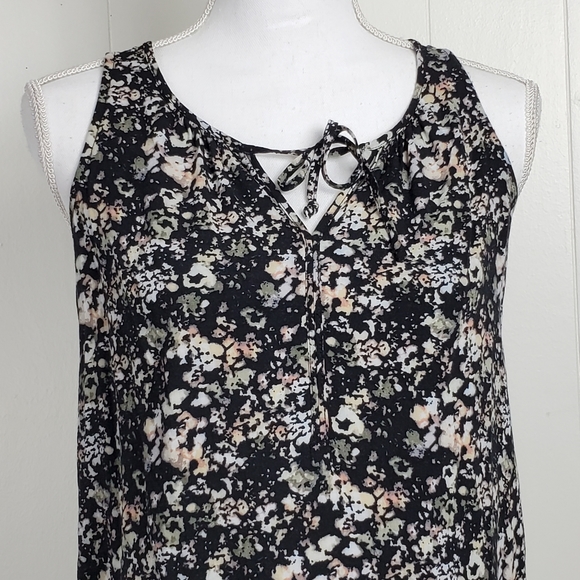 Sonoma abstract design small tank top - Picture 2 of 11